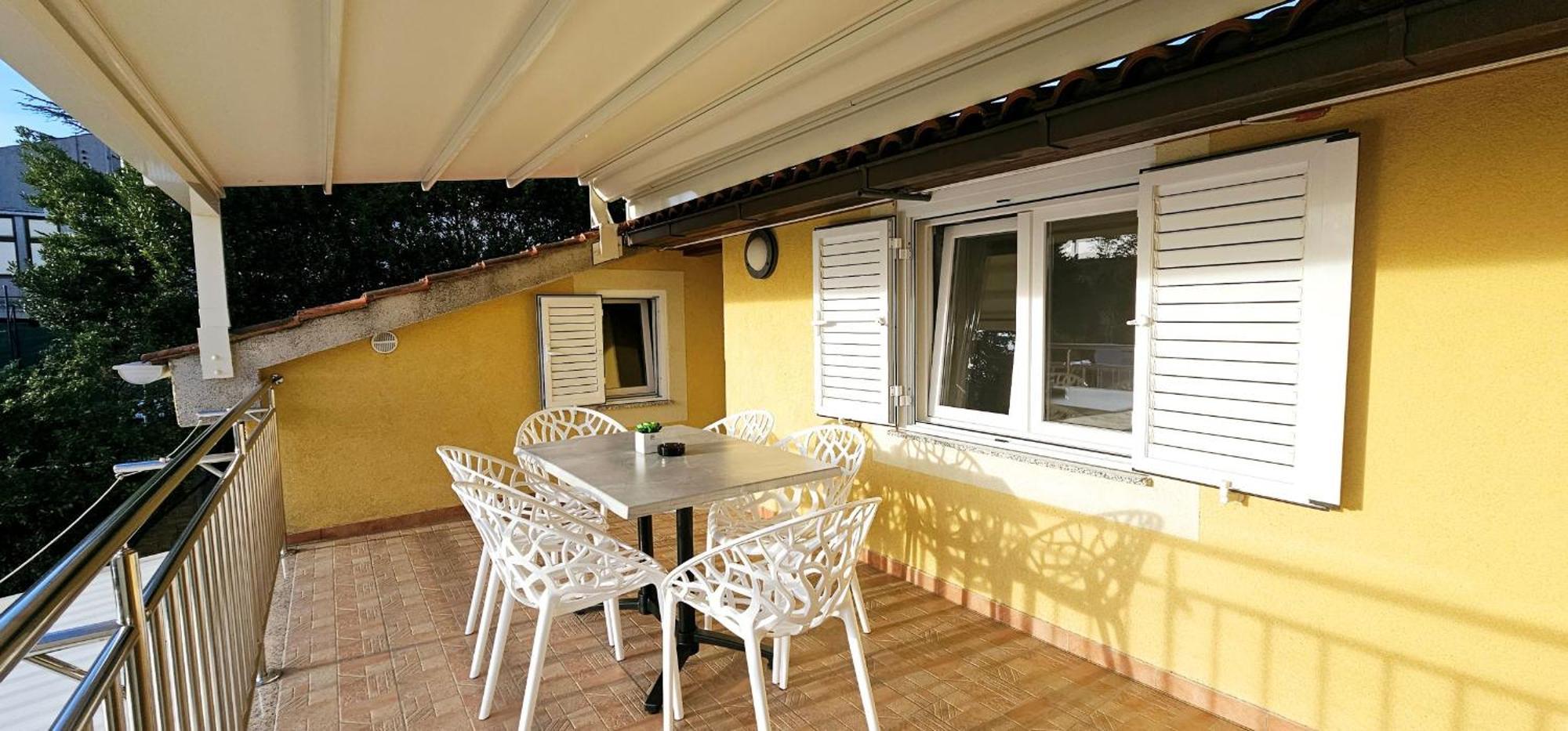 Apartments Adria Danka Krk Town Buitenkant foto